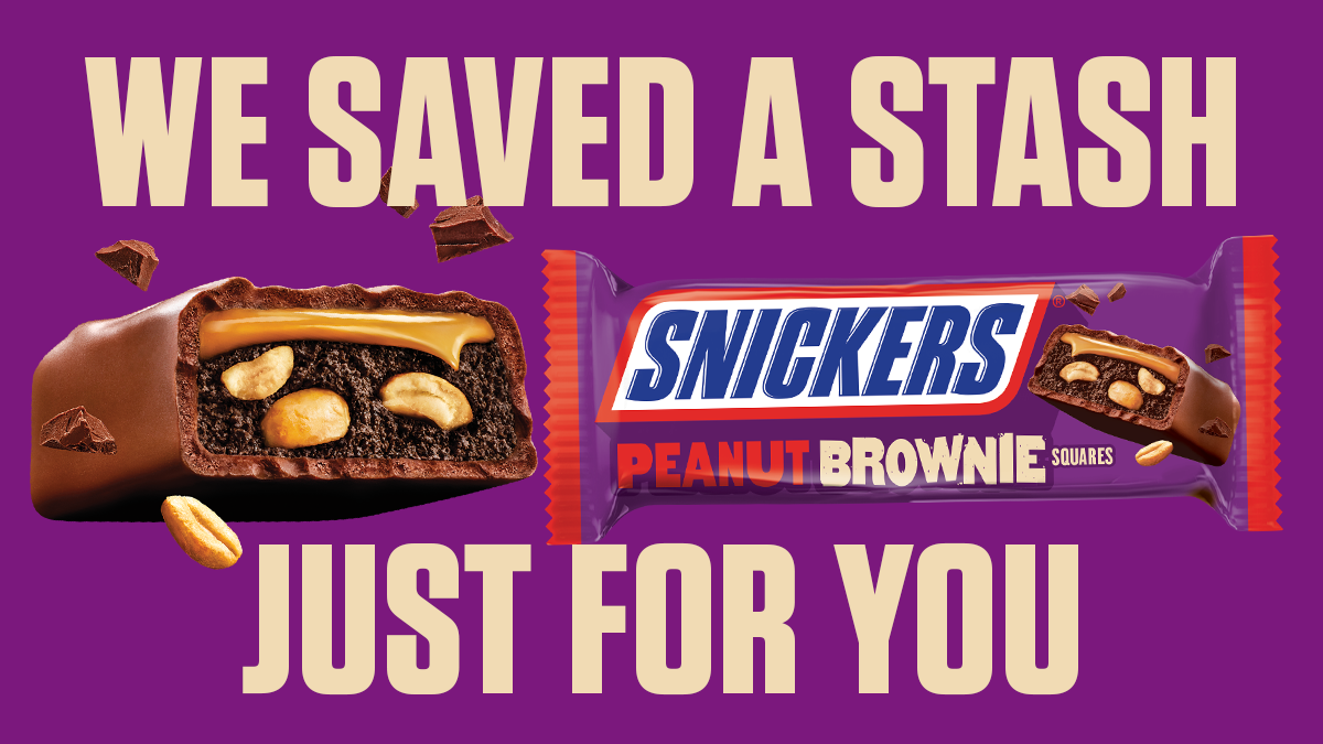 SNICKERS's tweet photo. #sweepstakes Think you deserve a box of NEW Snickers Peanut Brownie from our first batch? Prove it. Reply with what you'd be willing to do for a box with #SNKBrowniePoints. We're ready to be impressed 😎. No Purch. Nec 50 US/DC 18+. Ends 7/20/20. https://t.co/dNWoZLOi0k https://t.co/PLIzse5yLp