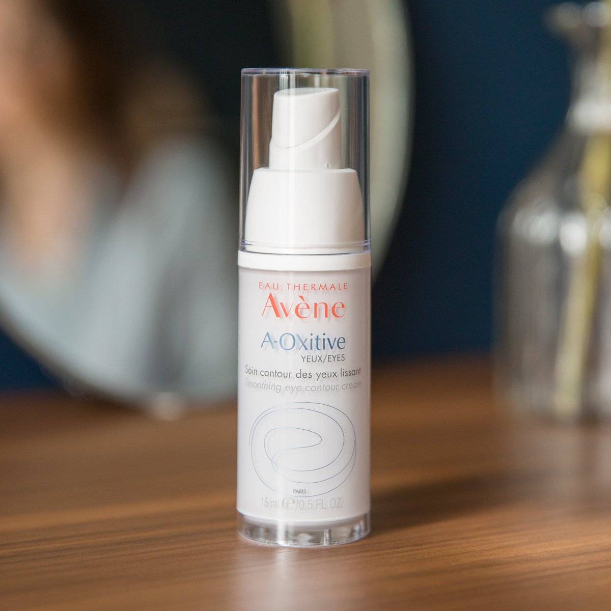 AveneArgentina's tweet photo. Suavizá las primeras líneas de expresión de tu mirada con A-Oxitive Contorno de Ojos. La provitamina E y el Retinaldehído le devolverán luminosidad a la zona más delicada del rostro, para despertar con una mirada más fresca y descansada. https://t.co/MlBYKEtoJb
#AveneTeCuida https://t.co/RYhtVVAbjn