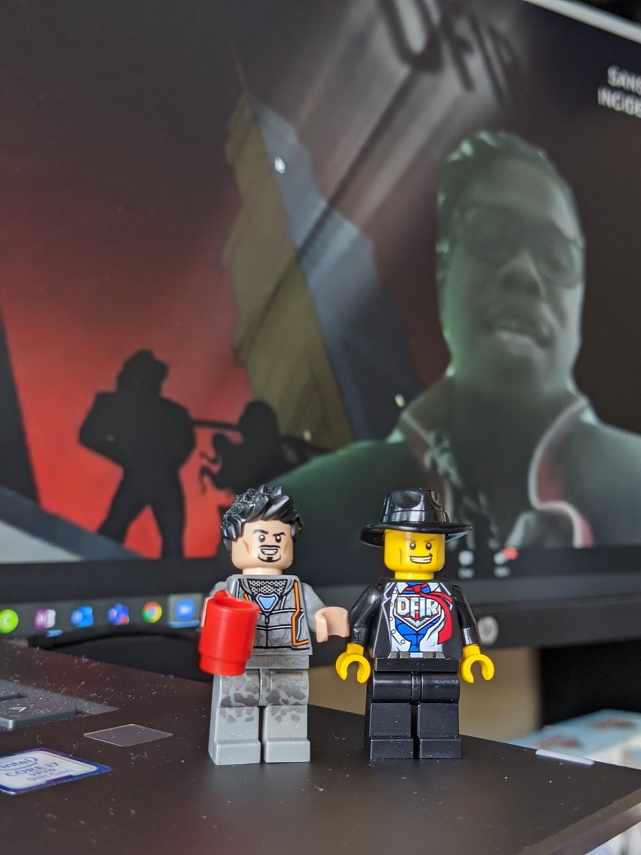 KevinPagano3's tweet image. Tony has his coffee, @dfirforensicatr is ready for @geminiimatt&apos;s keynote! #DFIRSummit @sansforensics