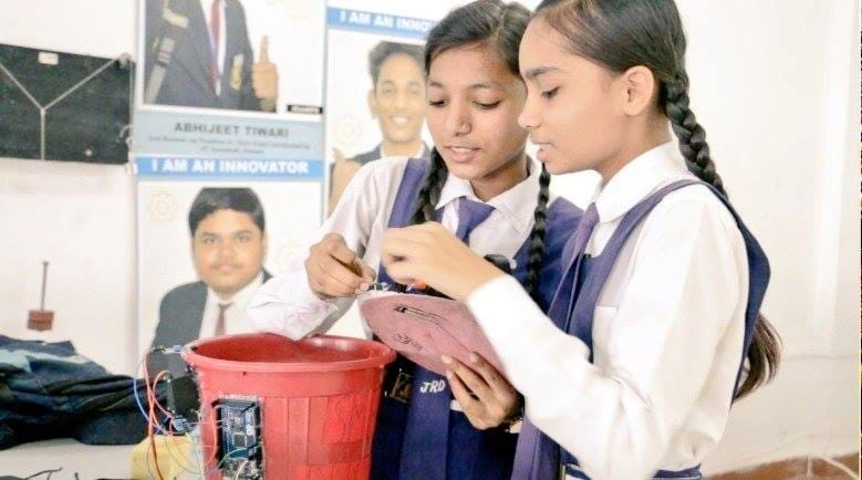 NITIAayog's tweet image. #COVID19 has given an opportunity to enable the Indian youth to step up, learn, and innovate as they #TinkerFromHome to come up with solutions to tackle the ongoing #coronavirus crisis: AIM MD @rramanan &amp;amp; @RonakVJ, Innovation Lead, #AtalTinkeringLabs.
niti.gov.in/index.php/worl…