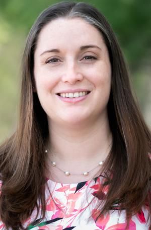 MCPHSAlumni's tweet photo. Congratulations to #MCPHS PA alumna Liz Aguiar who has joined the Orthopaedics and #SportsMedicine Department at Brattleboro Memorial Hospital.

➡️ https://t.co/wKWhOSuYut

@BrattleboroONE #VT #PhysicianAssistant #PhysicianAssistants https://t.co/2WOxFtkwns