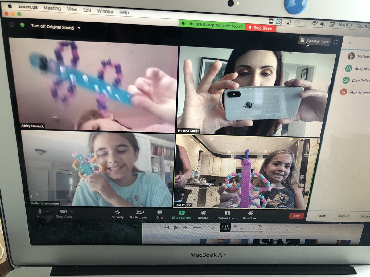 MsMillerWPS's tweet photo. Having tons of fun with the “Let’s Get Crafty” group for @WPSSummer !!!!! https://t.co/ITKdkjmF73