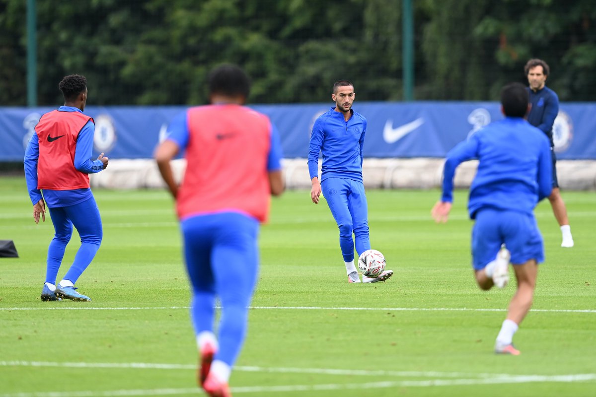 ChelseaFC's tweet photo. Hakim Ziyech got his first taste of training with the squad today! 💪 https://t.co/CDC7i7iMfe