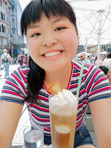 VicCollege_UofT's tweet photo. Adele Zhang Vic 2T0 has received the Fred Reilly Award. The combination of Adeleโs academic and extracurricular experiences formed her deep interest in pathways of societal reform. She plans to pursue law school. #VicGrad https://t.co/nqrz0ydngF