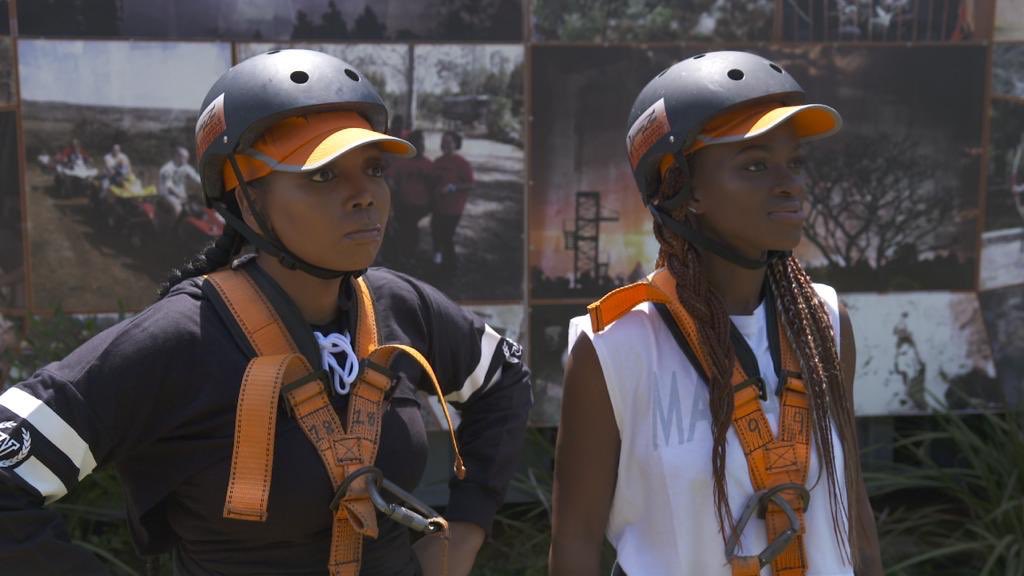 tembisanxumalo's tweet photo. I hope this legend is having a kick a$$ day, today♥️😍🥰💃🏾. I’m talking about twitter user, @FixMoeti. #NotADiva https://t.co/IU886DVawS