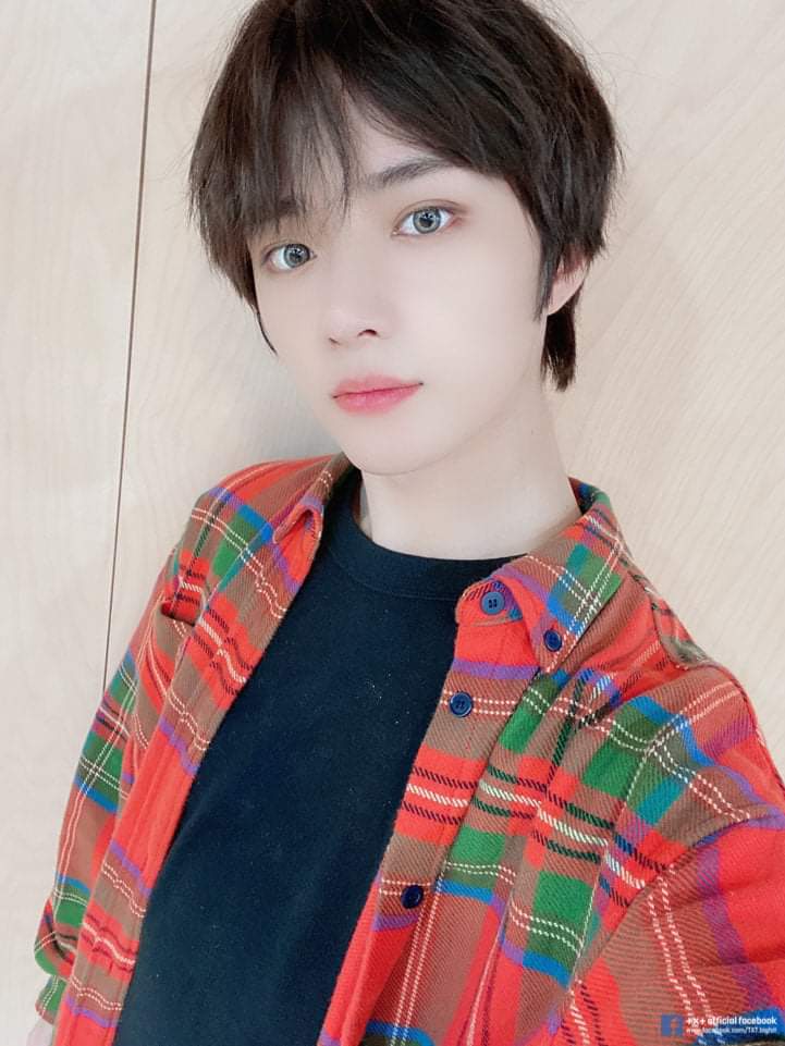 OneDream_TXT5's tweet photo. [#TXT_MBTI]

🐻

Sala de práctica // close-up // lindo // oso

#BEOMGYU
#SupportTXT
@TXT_members
(https://t.co/0u7lHnZDx3) https://t.co/kQ1BJJ2nup