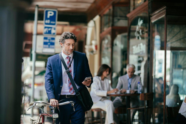 abelwen's tweet photo. Curious how to achieve personal #success, happiness, courage, and #leadership? Try leading yourself, not others. @RajeevPeshawria shares his five principles for personal achievement via @Forbes. #job #career https://t.co/f9OZpXRDT2 https://t.co/ZzCkvLF9Fq