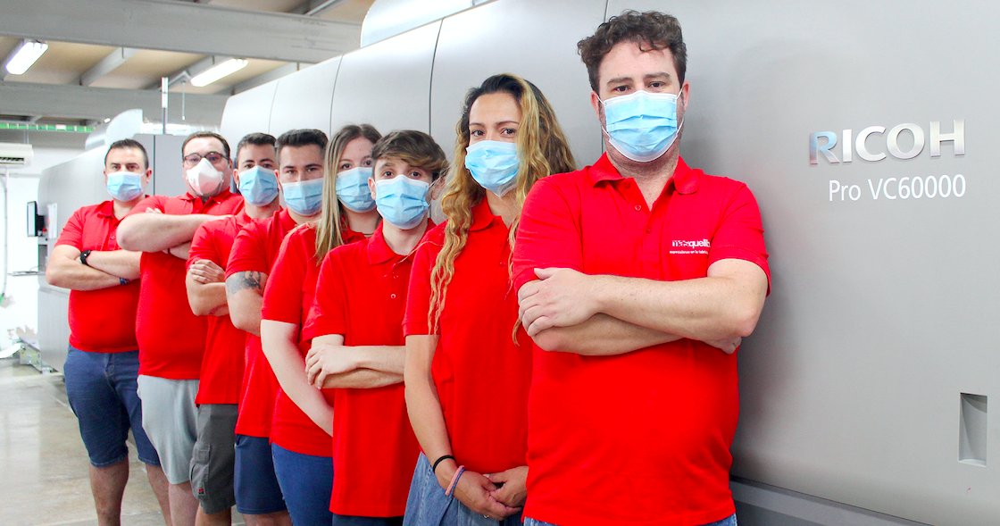 ricohspain's tweet photo. #Masquelibros invierte en una Ricoh Pro™ VC60000 para satisfacer la demanda de sus clientes.
Descubre cómo les ayudamos a transformarse en un referente de la impresión digital bajo demanda con tiradas cortas, rápidas y de alta calidad.
https://t.co/aksjKa6zuI
(vía @DiarioJAENes) https://t.co/BGfrXKfW5g