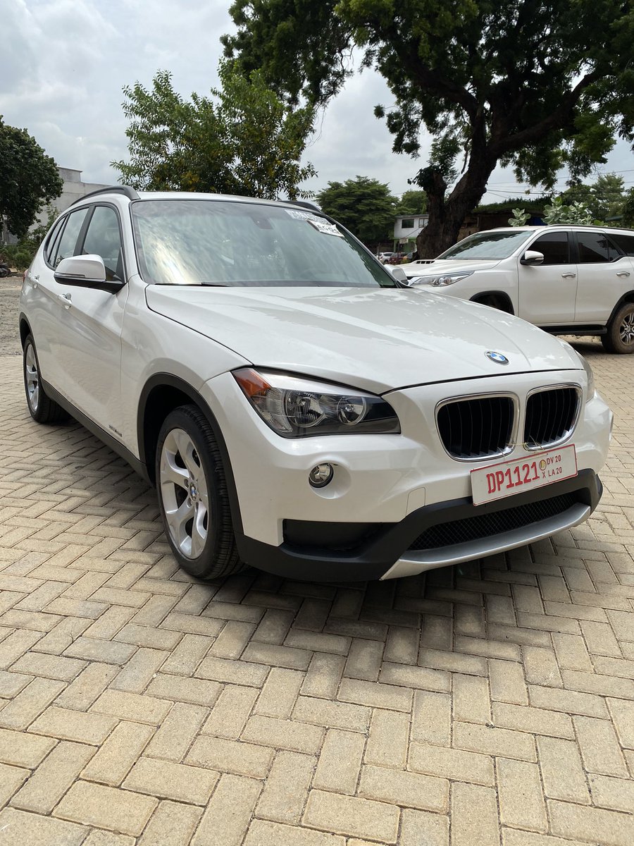 JulianBaafi's tweet photo. 2014 BMW X1 DRIVE available@Microsamgh 
Keyless entry 
Full leatherette interior 
Panoramic roof
75,000 miles ODO
Ghc 110,000 negotiable
@Mr_brodaman @FrankDoe101 @cars_don @flipmode555 @mr_morttey @MicrosamghS  
# 0546918560 let’s get interactive https://t.co/i88nJdVQhV