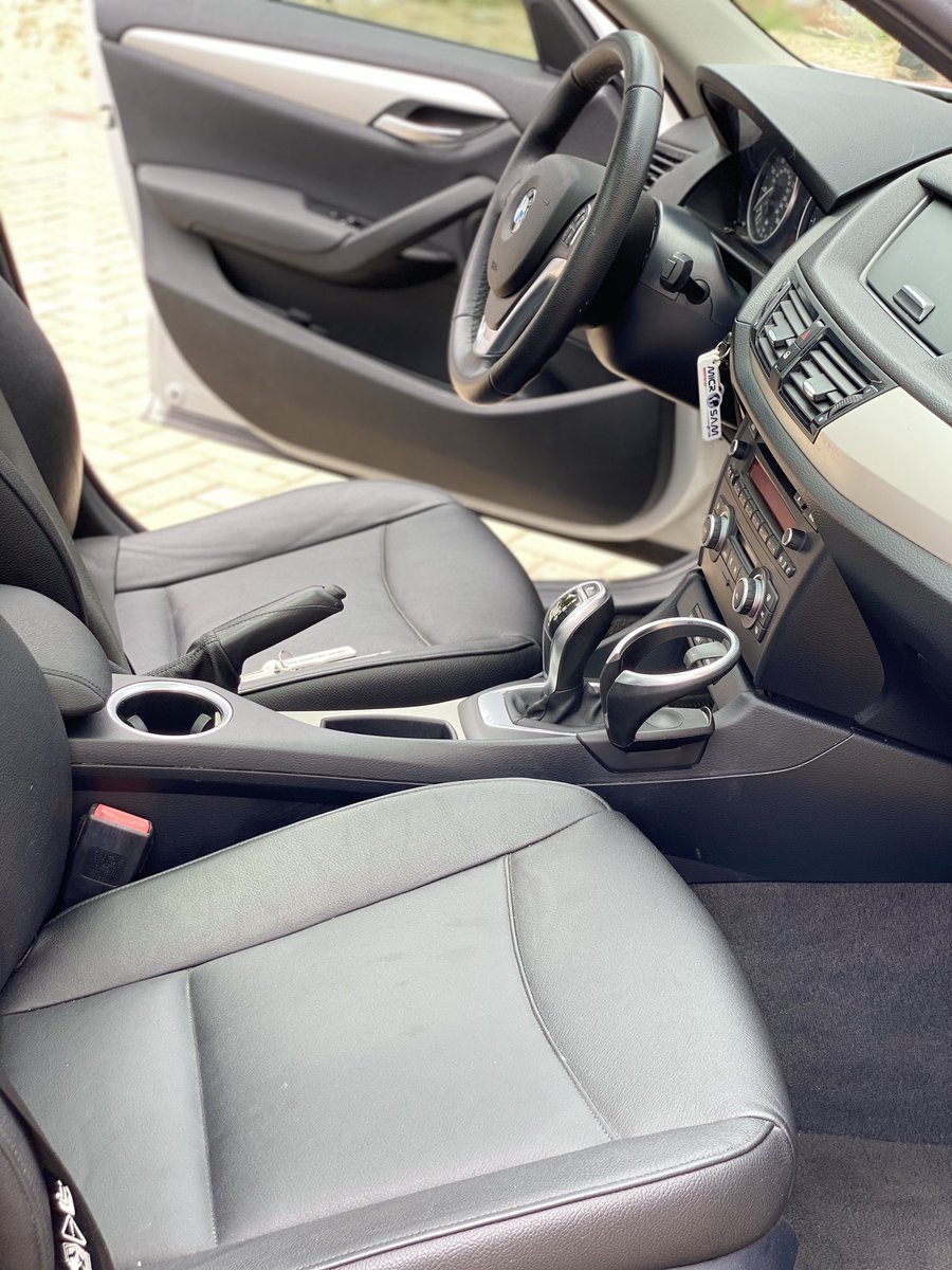 JulianBaafi's tweet photo. 2014 BMW X1 DRIVE available@Microsamgh 
Keyless entry 
Full leatherette interior 
Panoramic roof
75,000 miles ODO
Ghc 110,000 negotiable
@Mr_brodaman @FrankDoe101 @cars_don @flipmode555 @mr_morttey @MicrosamghS  
# 0546918560 let’s get interactive https://t.co/i88nJdVQhV