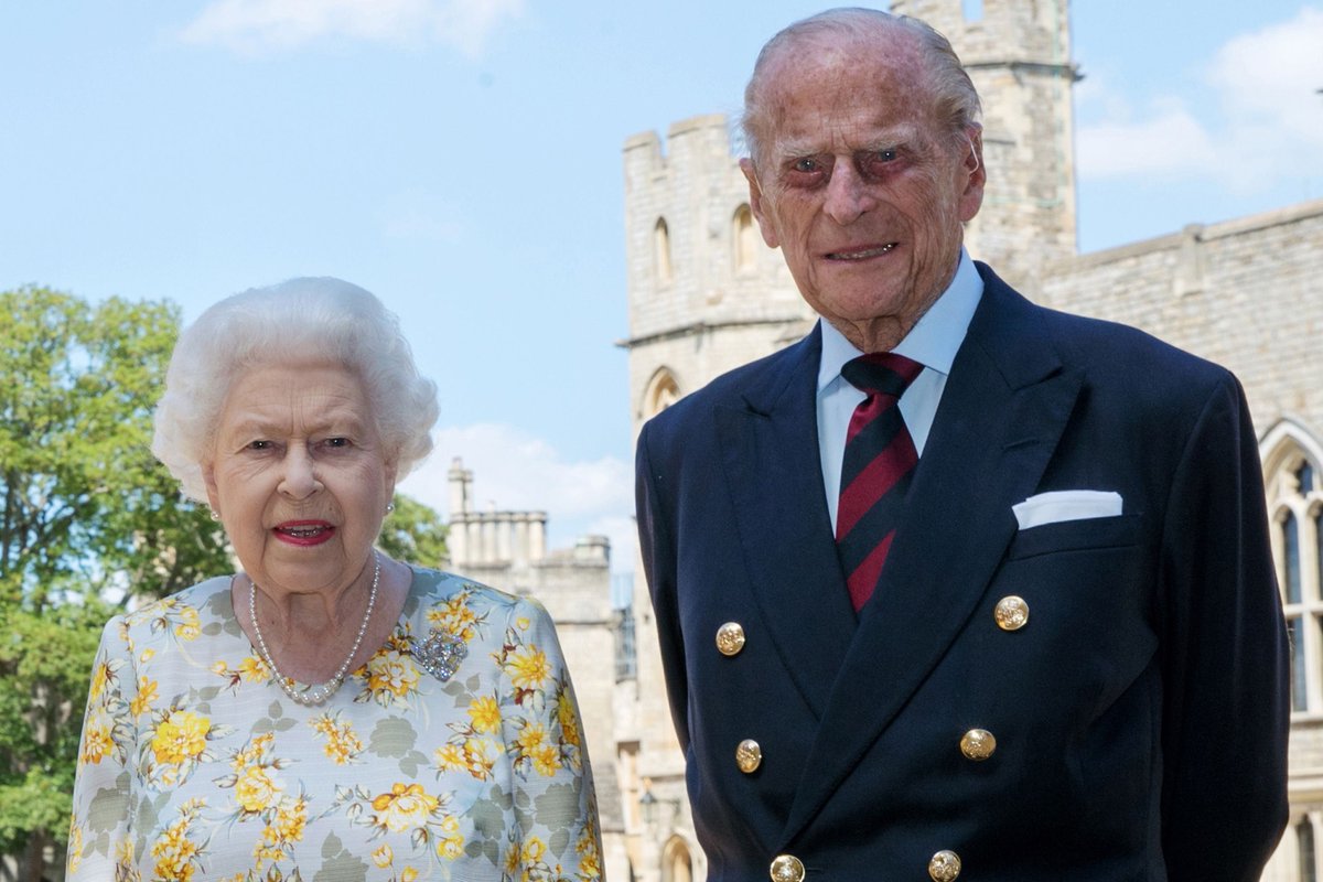 that also plays in the satanic ritual part where they sacrifice children to keep them alive and going. take a look at prince philip now, homeboy looks like he's decomposing alive