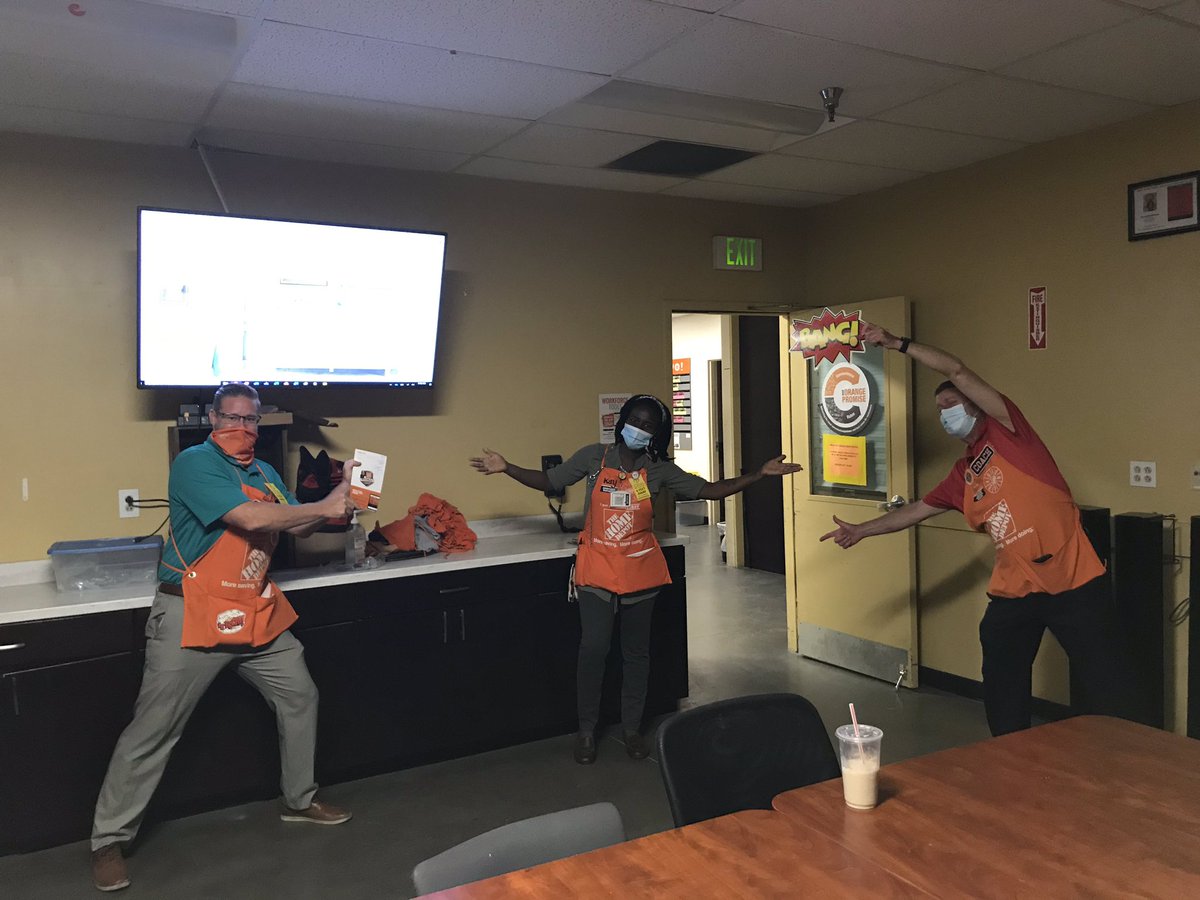 Great time at 4166 recognizing great ASMs with the TOMs. Great job Kay, Krista, and Jimmy!!!