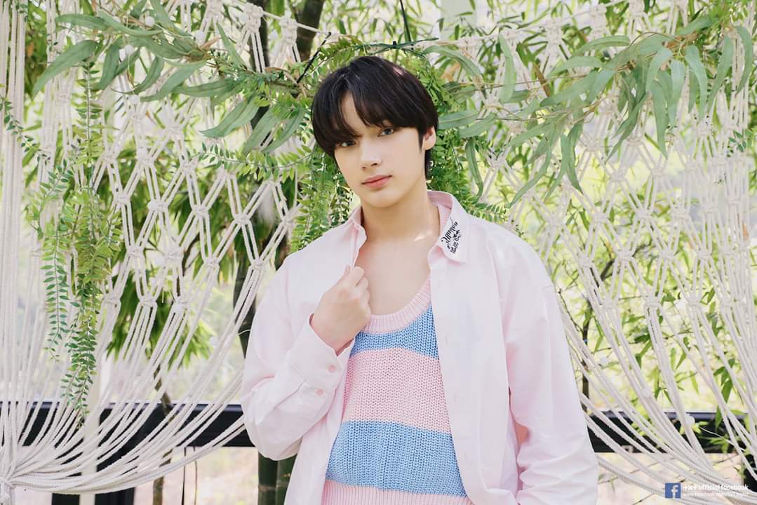 OneDream_TXT5's tweet photo. [#TXT_MBTI]

🐧

Transmisión de música // close-up // lindo // pingüino

#HUENINGKAI 
#SupportTXT
@TXT_members
(https://t.co/0u7lHnZDx3) https://t.co/KIqgUnjy3I