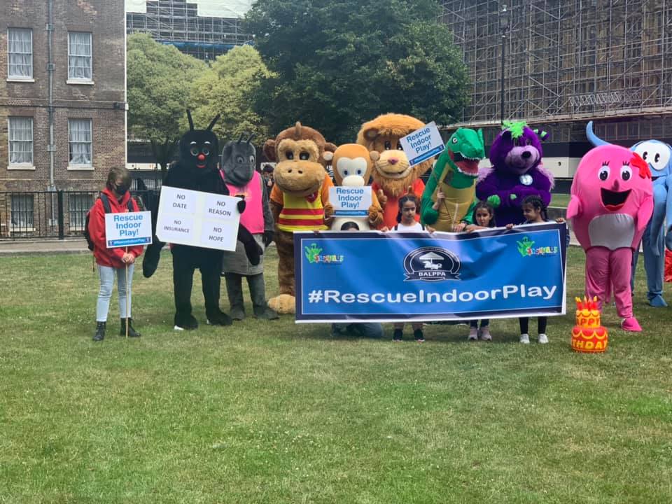 We're at Westminster today to meet other centres in London to campaign for the re-opening of Indoor Play! Please sign the petition here: change.org/p/boris-johnso…

#RescueIndoorPlay #RIPSoftPlay