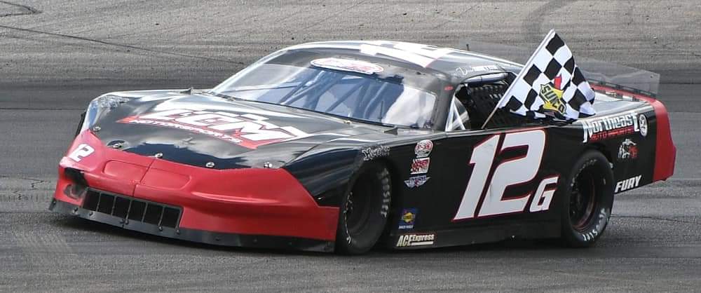 ChicknBoneAlley's tweet photo. !EPISODE 23 NOW AVAILABLE! Derek Griffith, joins us again this week to cover his ARCA races and what's going on with his Late Model. #SRIPerformance #DracoSprings #StockCarSteel
Apple: https://t.co/LWj6fYhjX3
Spotify: https://t.co/YCCzKKsAO4
YouTube: https://t.co/H9Ew4niDmb https://t.co/Rwl3k1Pn8f