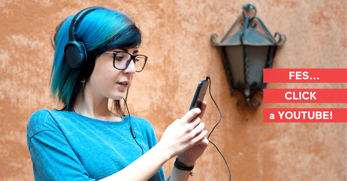 fundacioires's tweet photo. [🔴El Click a la ràdio!]L'@Outconsumer ha parlat avui al @PopapCatradio sobre el #FesClickaYoutube, el taller de per a adolescents i joves del Projecte Click. Escolteu també les aportacions del Carles Nieto i el Harut, un dels joves click!

https://t.co/Z3fAJukzHu https://t.co/v7f34UFr2t