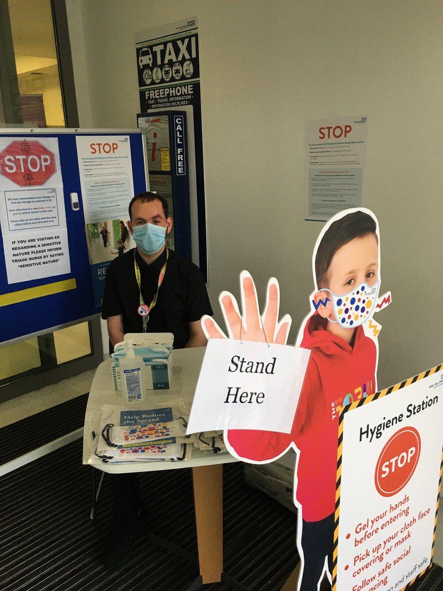 VolunteeringAH's tweet photo. If you have to come to @alderheyED be reassured there’s always a friendly face (if not 2 😉) to greet you, ask you to sanitise your hands &amp; to put on a face mask 😷 #KeepingEveryoneSafe #MaskUp #WashYourHands @TheForumAH https://t.co/ybU4tGQS3n