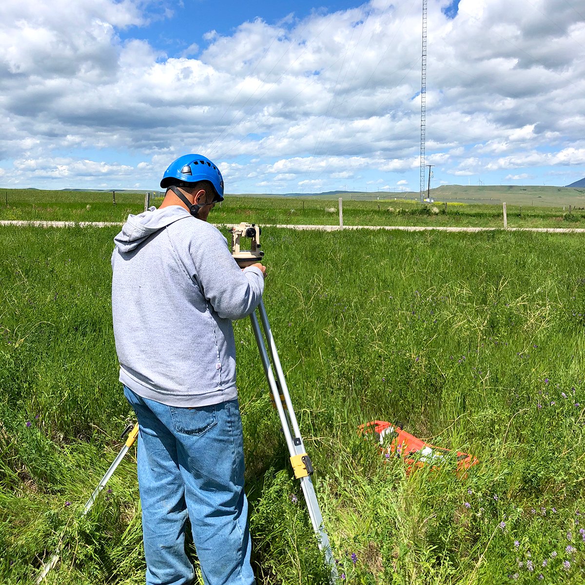 LegacyTowers's tweet photo. If you've got a guyed tower (like that one) that goes up a few hundred feet, then you REALLY want that to be straight and not twisted anywhere. Marc is setting up the transit over in Montana to check it out. #LegacyTowers #StraightShooters #PerfectIsGoodEnough https://t.co/8dvAoEHpHd