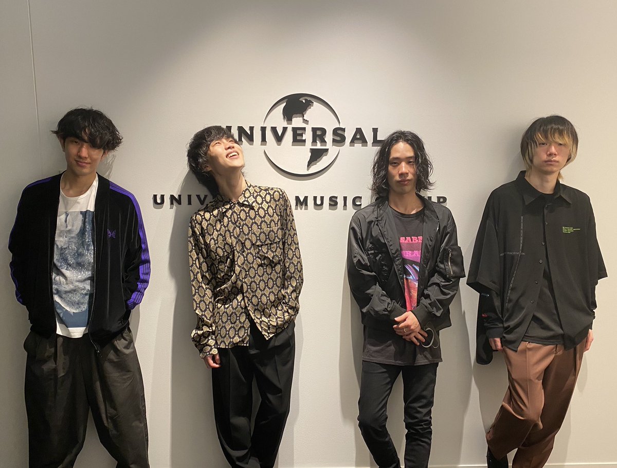 神はサイコロを振らない Auf Twitter 泡沫花火 の配信開始まで あと1時間となりました ちょっとだけ気が早いですが 皆様準備はお済みですか 笑 ユニバーサルロゴの前で一枚 神はサイコロを振らない 神サイ