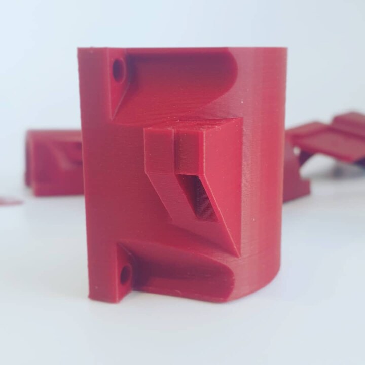 Fillamentum's tweet photo. The material and color combination is totally amazing of this CNC machine that 2be3dprinted is building. Printed with CPE CF112 Carbon and PLA Vertigo Grey and Pearl Ruby Red

Find the perfect filaments for your project at https://t.co/bOQtEq3kFm

#3Dprinting #3Dprinted #3dprint https://t.co/I1RQr1QxZ4