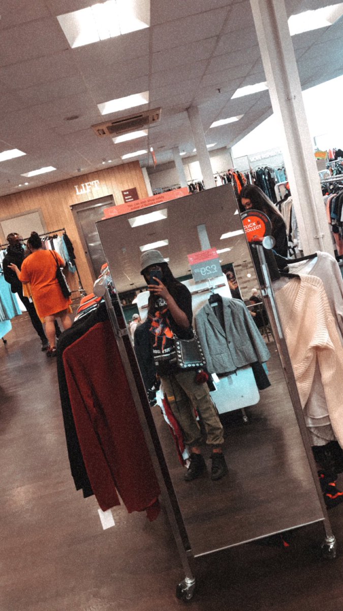 nenethedancer_'s tweet photo. Went out today 😏 https://t.co/7T3WEnqqA8