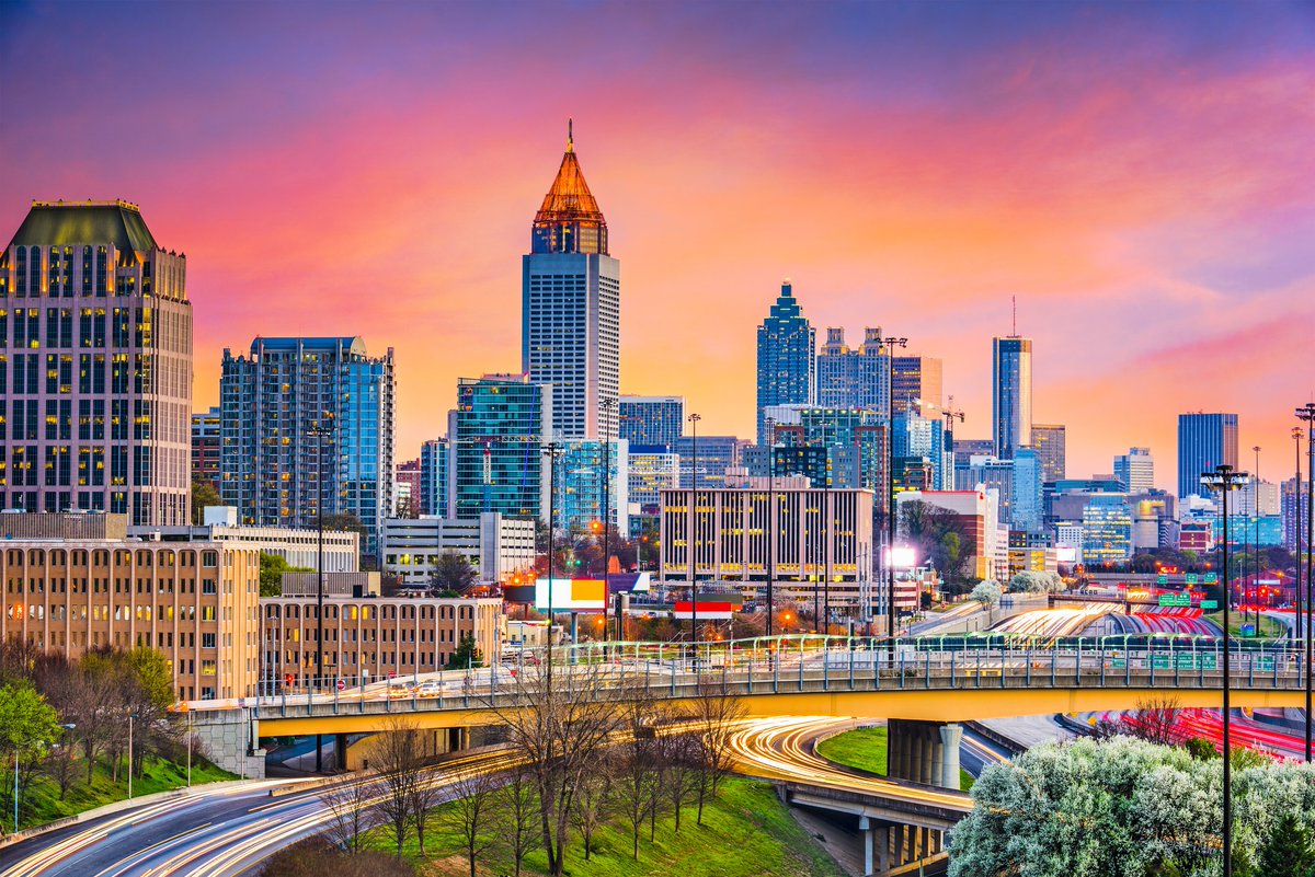 gmsmobility's tweet photo. US Census Bureau population estimates show continuing growth for many southern states due to domestic migration, with a secondary factor of natural increase. #Relocation #GlobalRelocation #GlobalMobility #WorkforceMobility #HR #TalentMobility #GMSMobility https://t.co/GKPHeNBmtR https://t.co/hnc5xWxWoF