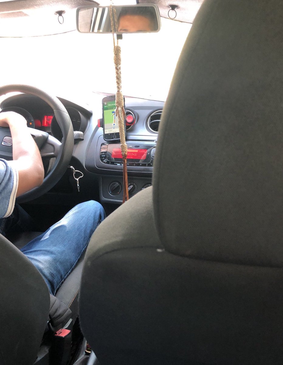 Solomonscompany's tweet photo. Aún recuerdo cuando viajaba en los #uber y llevaba putifaldas y me acariciaba para después dejar mis tanguitas en el Uber ufff🔥🔥🔥 
Ya quiero que se acabe el confinamiento 
#perversa 
♠️ https://t.co/rF83f3vvCQ