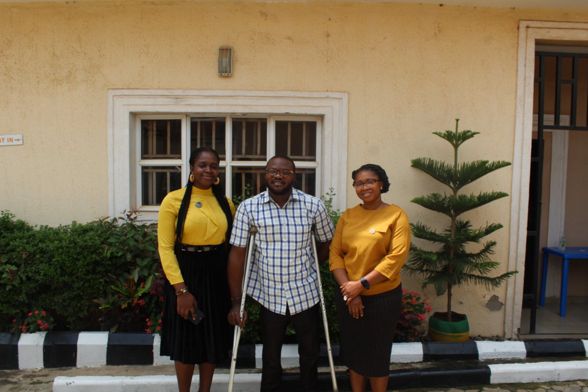 lawyersalertng's tweet photo. @comradmusa Program Assistant at  @CCDNigeria with @OriakuPeaceEzek  M&amp;E and Logistics Officer @CCDNigeria visited our office for the Facebook Thursday live streaming, hosted by @GoziemOnugha Legal Officer at Lawyers Alert.
Thanks for coming, the session was so insightful. https://t.co/HQUDQfe5Oa