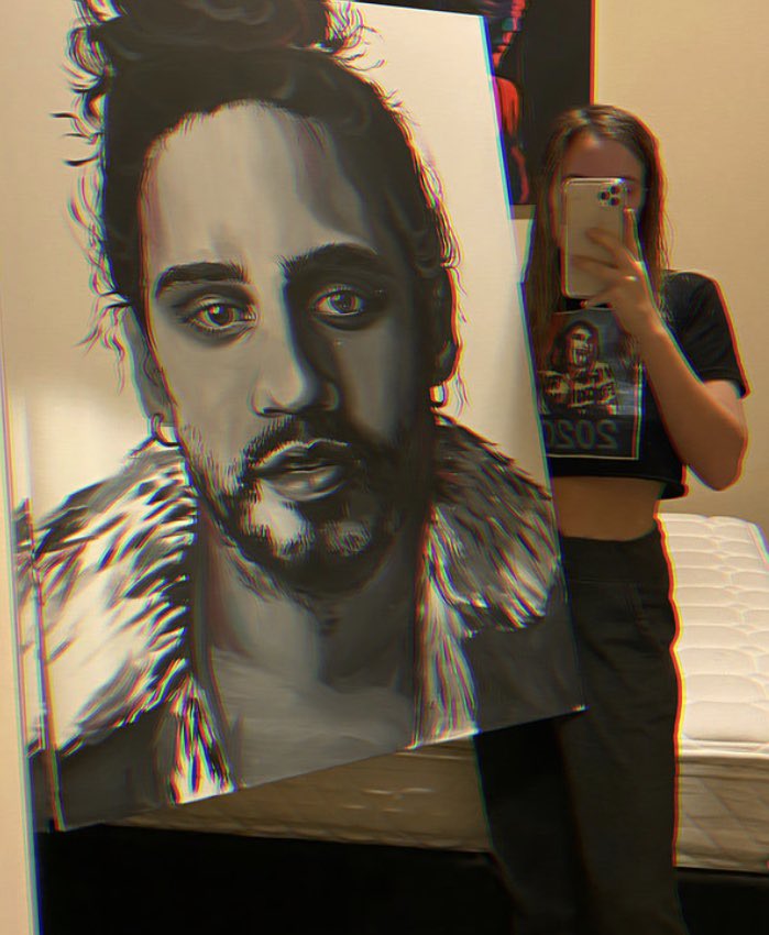 abbielelong's tweet photo. Y’all ever seen @kaylacarlileart ??? Y’all wanna learn from her in PERSON??? There’s still seats for Saturday’s paint class!!!! Here’s some of her art just to convince you to go even more 

https://t.co/BbuhebDMjH https://t.co/iTveFEp0ag