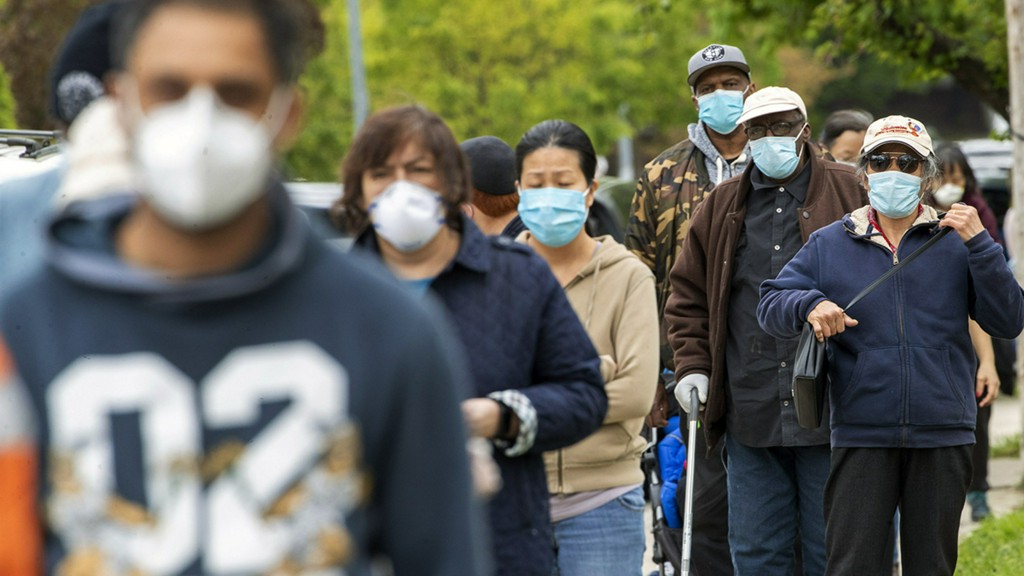 CDC director: If everyone wore masks, US would have COVID-19 under control in 4-8 weeks 7ny.tv/2WsNPQe