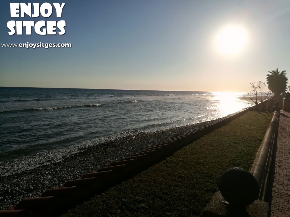 🔝🔝No s'ha de deixar res a l'atzar. Cal triar el lloc idoni, amb la companyia idònia i en el moment idoni... On? #Sitges 
enjoysitges.com