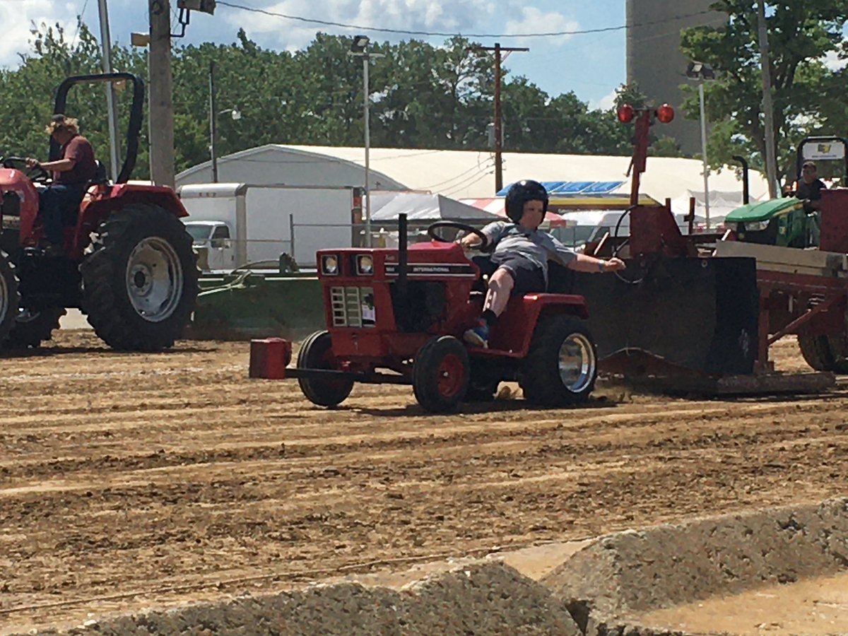 loveofpulling's tweet photo. Clinton County Fair Wilmington Ohio https://t.co/OLJz72xCYQ