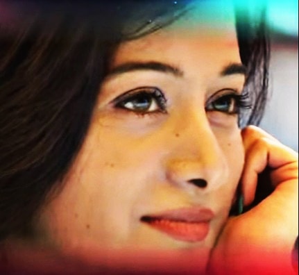 bhavyazaya's tweet photo. "Teri jhuki nazar, teri har aada mujhe keh rahi hai mujhe dastaa" ..🎶🦋❤
Pree's close up pics..❤
Her eyes are the prettiest..🦋❤
And smile is magical!😍🦋 #PreetikaRao #PrettyPree #beautyqueen https://t.co/jBdx9mlA30