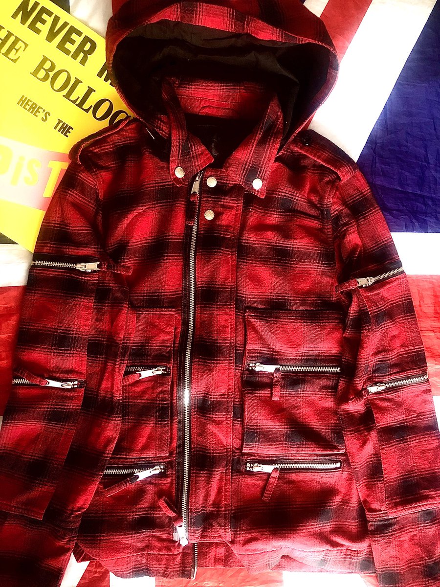ThereThenAndNow's tweet photo. Got and check out the Facebook page!⬇️⬇️⬇️

New Pretty Green Coat in😎

https://t.co/4fnXcBVrLA

#PrettyGreen #PG #Punk #Sample #ThereThenAndNowClothing #NeverMindTheBollocks #SexPistols #UnionJacked #Worksop https://t.co/KEENPzWLiW
