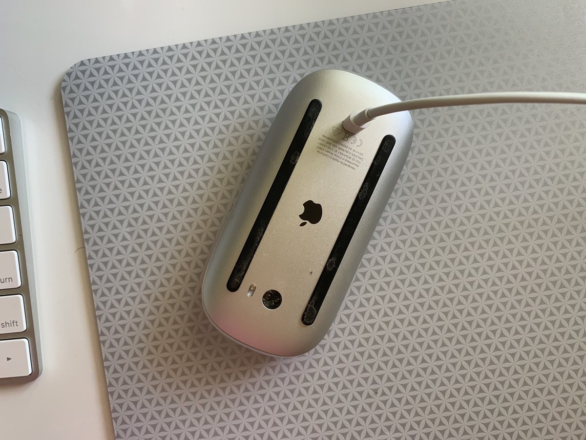 erinfoox's tweet photo. I like to think Apple did this to force those who don’t test a11y enough. https://t.co/KbA45WvYUO