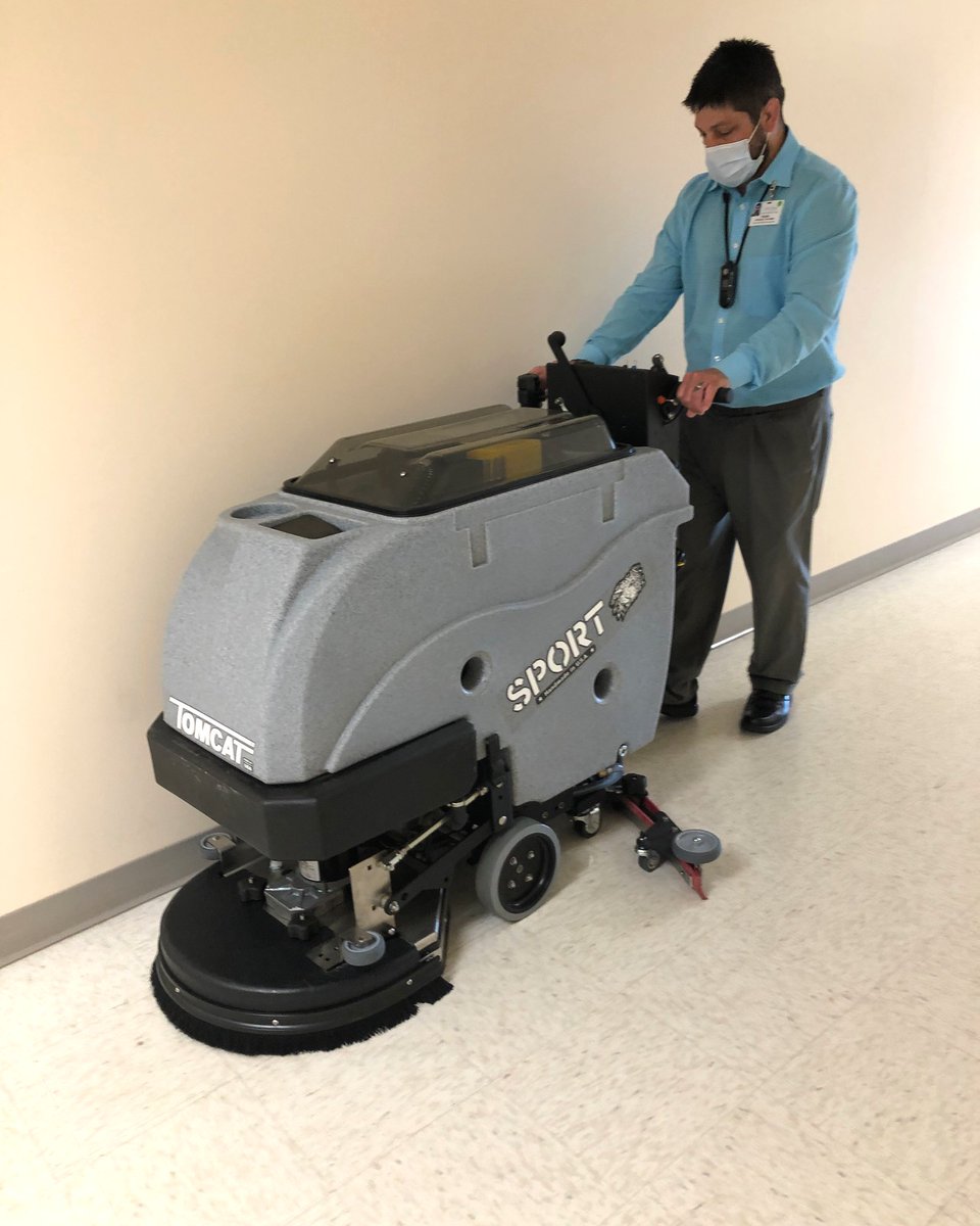 TomcatEquip's tweet photo. Our Sport Small-area #FloorScrubber is designed for a wide range of applications.

#DoesYourFloorScrubberDoThis
#TomcatCleaning https://t.co/UxvfEd5xZQ