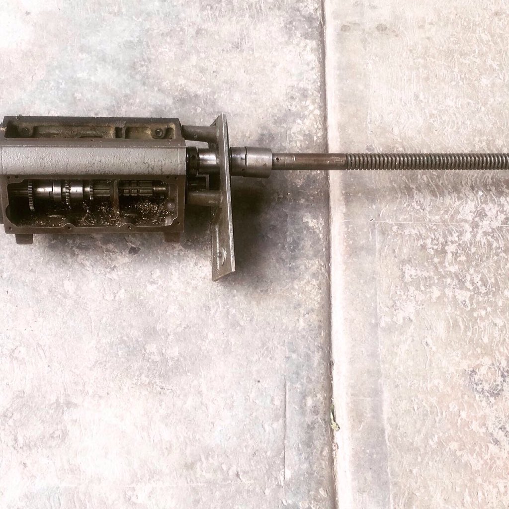 mic_industrial's tweet photo. Restoration of Lathe. #MIC 🇲🇽#MantenimientoIndustrial #Torno #Lathe #MecánicaIndustrial https://t.co/HFkus736FM