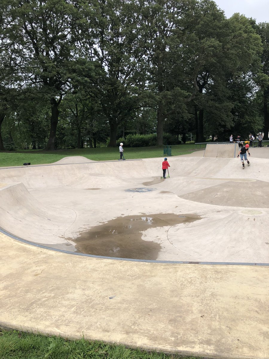 HLloyd19's tweet photo. @StAnthony1_2T Sean’s had fun meeting his friend at the skate park today! He’s read about the animals but was too tired to write. Hes been writing secret messages in his new Harry Potter diary which grandad got him for his excellent school report and done some mathletics &amp; TT rockstars too! https://t.co/vuK7gN9X4E