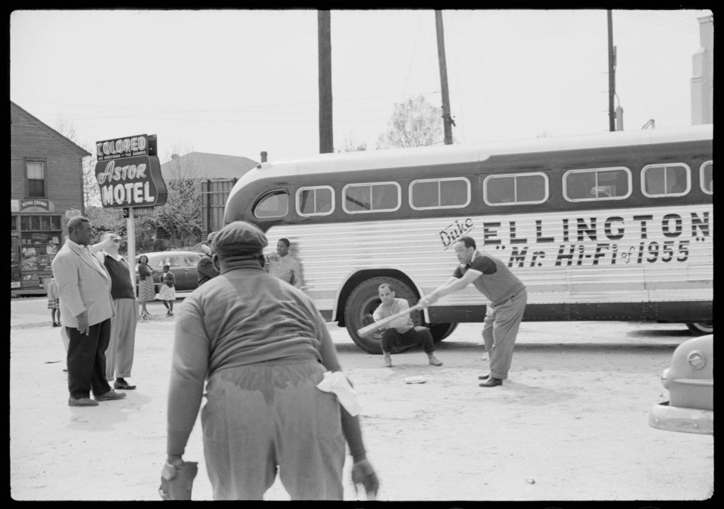 NormalComposers's tweet photo. Duke Ellington playing baseball. https://t.co/YVT9czaDws