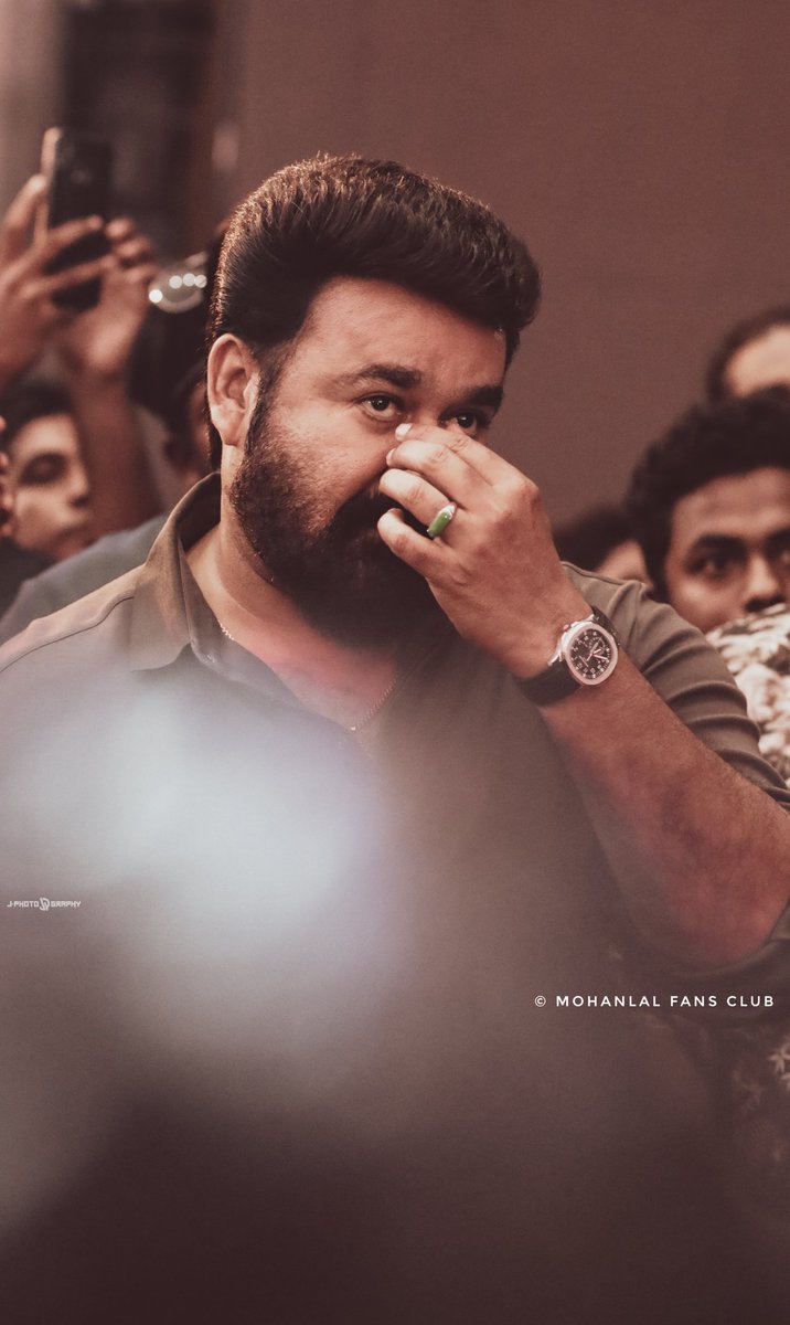 Shithi84486714's tweet photo. Be fast 🔥

#34YearsOfRajavinteMakan https://t.co/ojXsx1RRiC https://t.co/5yKONLXZaA