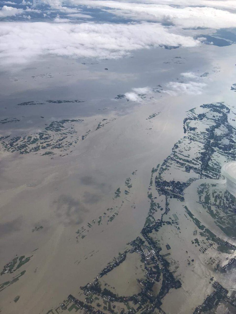 __the_notorious's tweet photo. Assam faces floods every year. National media barely covers it. Govt wants us to live with it. It's been ages yet no solution till today. No political cooperation. Blaming on the topography is the only thing they've been doing.

#AssamNeedsHelp 
#AssamFloods2020 #AssamIsDrowning https://t.co/7p6XmlbJs9