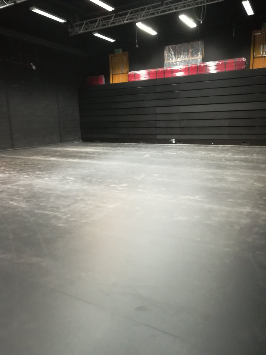 TheMillBanbury's tweet photo. Thanks also to two of our Duty Managers, Tom and Carla, for taking these photos 📸

We can't wait to welcome you back once it's safe to do so 🎭 ❤ #theatre #Banbury https://t.co/p8prTQ1Ivw