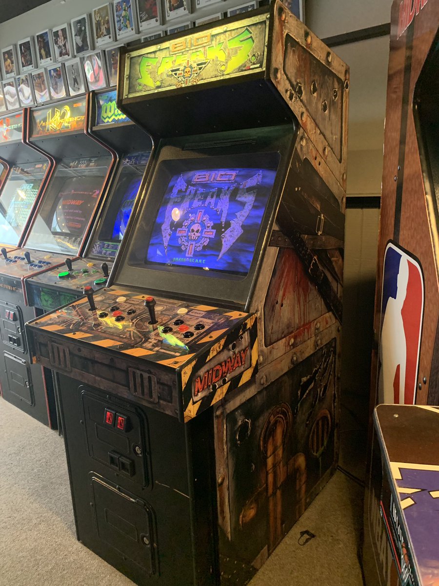 GGA_Ghostlord's tweet photo. Bio Freaks - unreleased prototype from #midway! Playable here at the Galloping Ghost Arcade! @maximilian_ #bossrage #gallopingghostarcade #largestarcadeintheworld #fgc #biofreaks https://t.co/uPBFJk5b6K