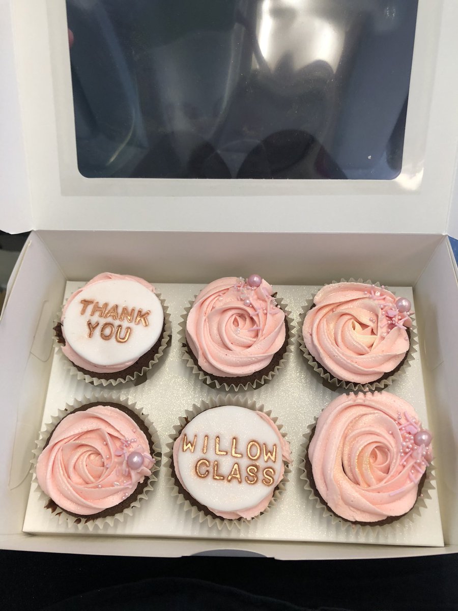 Miss Hammond tweet media