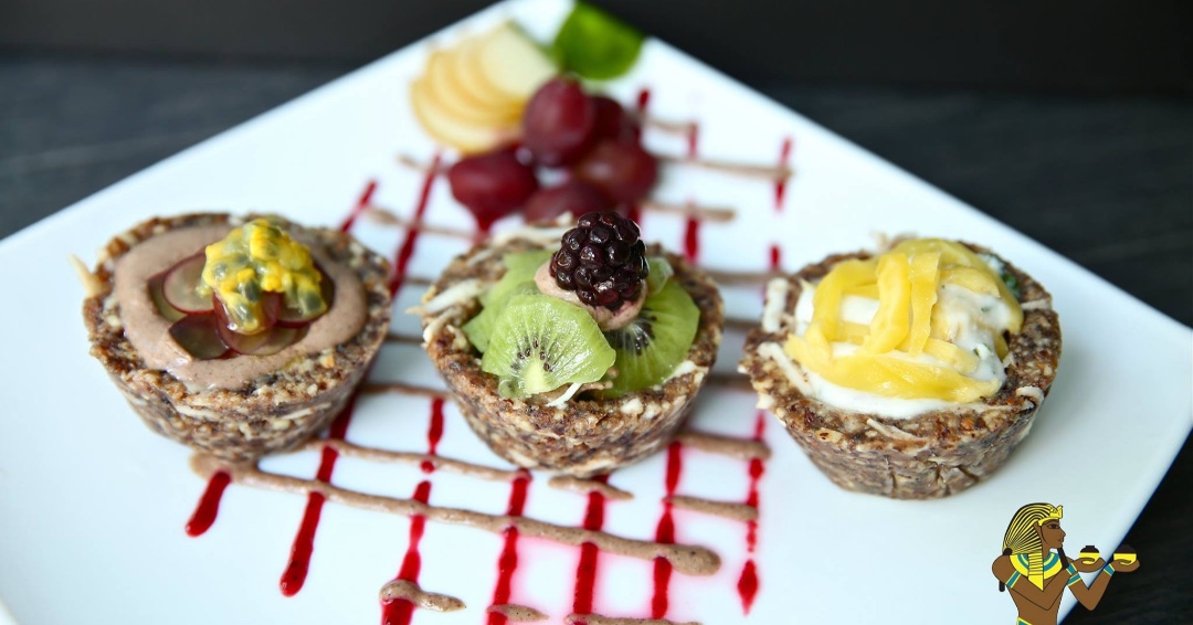 KushitesC's tweet photo. Uploading a video on how to make these delicious raw fruit pies to our Youtube channel later today. Have you subscribed yet? https://t.co/Fnqudcwu6s