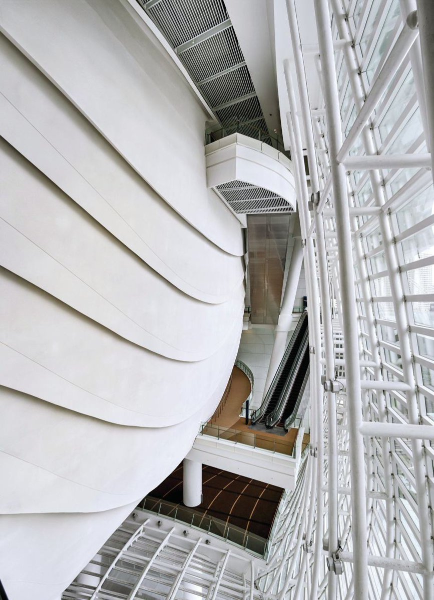 DuchannesPAC's tweet photo. ㅤ
The Duchannes Performings Arts Centre also has a mix of 60 percent restaurants and food-service and 40 percent retail on its first floor.

Freestanding escalators also elevators take the visitors up to even more outdoor spaces, which serve as pre-function gathering areas. 
ㅤ https://t.co/TPDuePtgy1