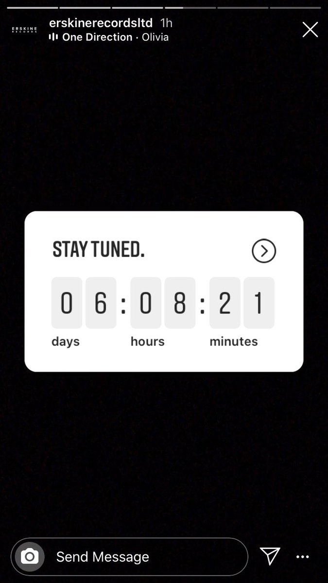 AbbyAbbyb1's tweet photo. So, Harry’s record label is posting something about One Direction now?! OKAY! WHAT IS HAPPENING?!! #OneDirection2020 #OneDirectionReunion #OneDirectionIsComing #OneDirectionComeBack https://t.co/m6lSYye4yr