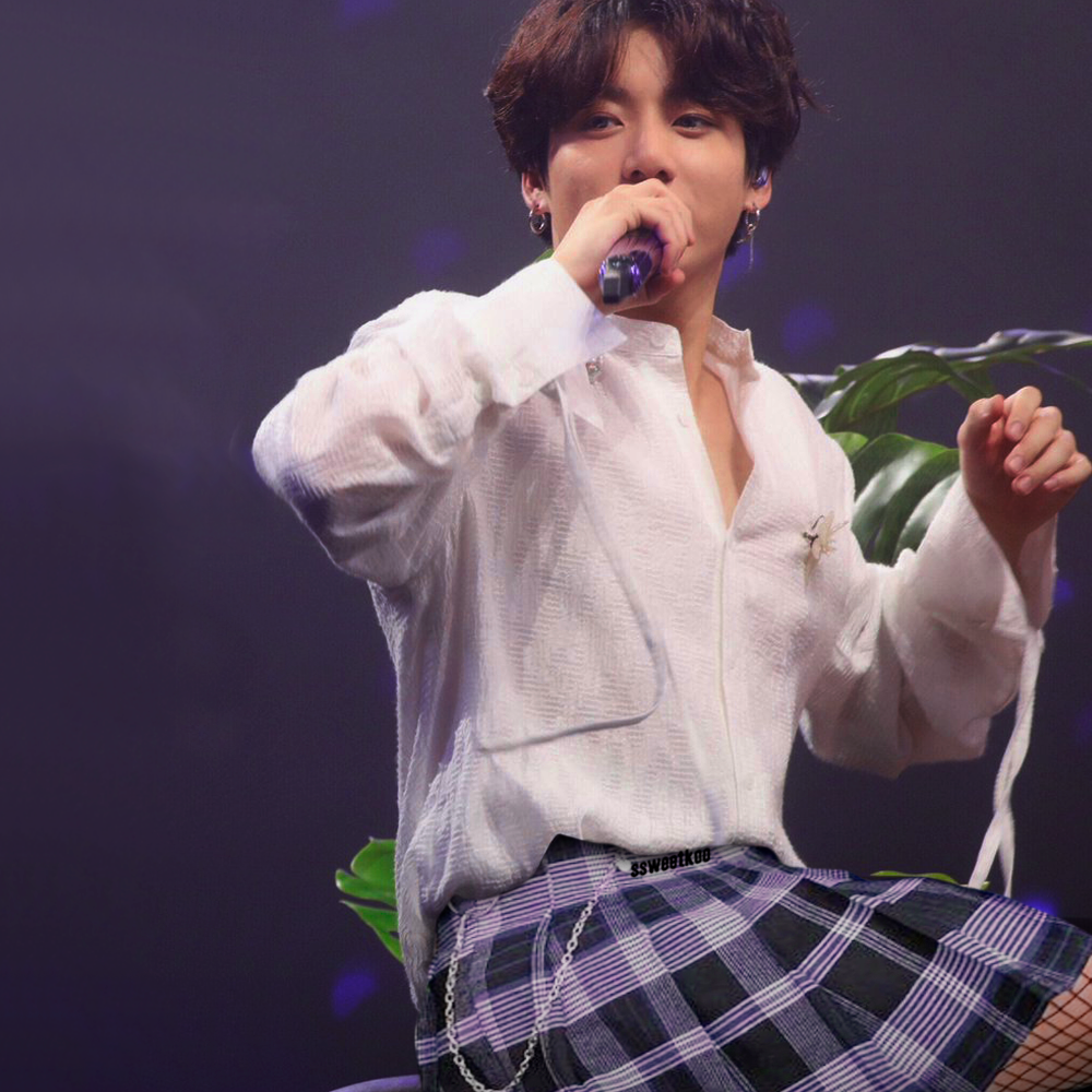 sof⁷🦋  read bio on X: so,,, i made some koo in a skirt edits 🥺🤲 please  be gentle idk what i'm doing 🥴  / X