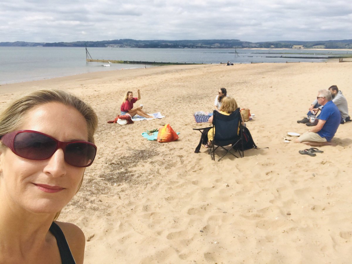 iamdigitalSarah's tweet photo. Lovely to catch up ‘for real’ with my amazing #NHScomms colleagues @Shazzahb @marieanneaugust @DaisyKOakes @1Legsy and Paul on #Exmouth beach today. #HappyBirthday Peter for next week! #comms #nhs #Devon @DPT_NHS @DPT_Jobs #JoinDPT #communications https://t.co/8uza04F0Ml