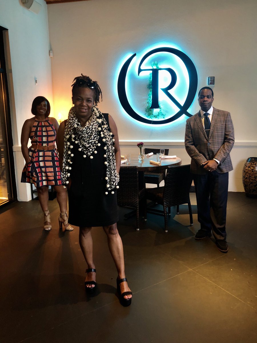 darlene_hill's tweet photo. Lucky me!! New restaurant alert @MallPolaris #TheRoyce #GreatFood #OrderEverything #GettheCauliflower #SupportBlackOwned #GoodLuckWalter https://t.co/3agNgqQyTg